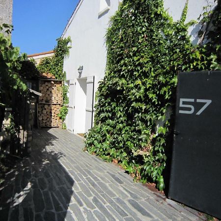 Maison De Charme A La Rochelle Croix-Chapeau Exterior photo