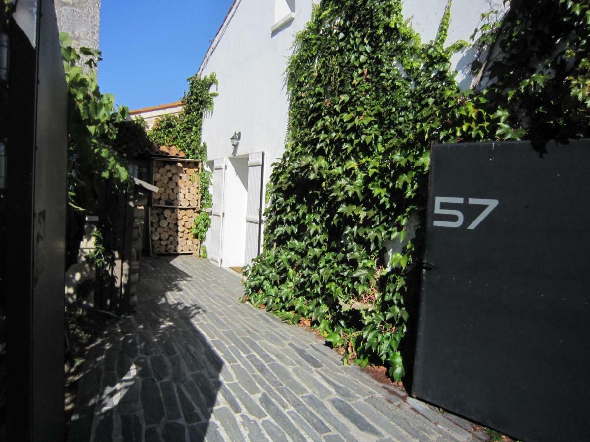 Maison De Charme A La Rochelle Croix-Chapeau Exterior photo